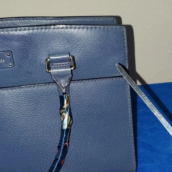 Kate Spade New York Grove Street Caley Satchel navy blue 100% leather - Picture 9 of 16